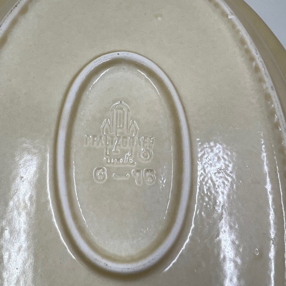 Pfaltzgraff Stoneware Oval Server Platter Brown Cream Village Pattern (6-16) - Picture 3 of 3